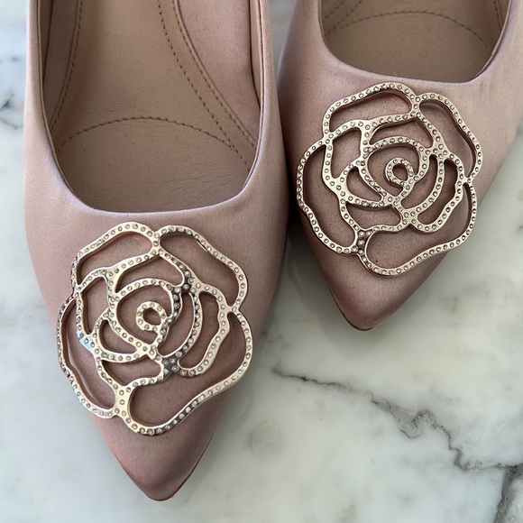 Taryn Rose Maci Crystal Satin Pumps - Picture 2 of 7